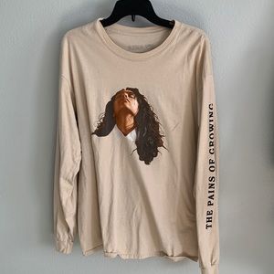 Alessia Cara Concert Long Sleeve (Unisex)